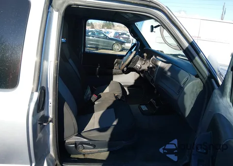 2011 Ford Ranger Xlt from USA, damaged, VIN 1FTLR4FE3BPA70387